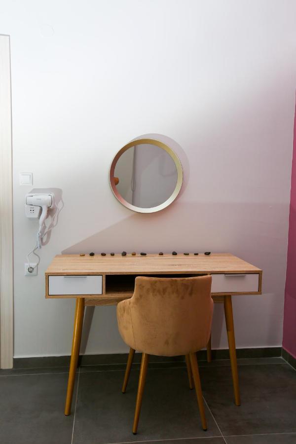 Stella boutigue rooms Néa Péramos Esterno foto