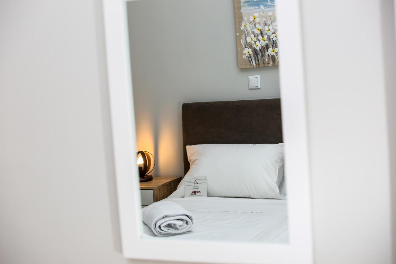 Stella boutigue rooms Néa Péramos Esterno foto